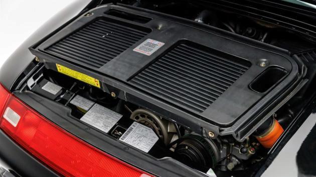 丹泽尔华盛顿的保时捷 993 Turbo 以40万美元的价格售出-